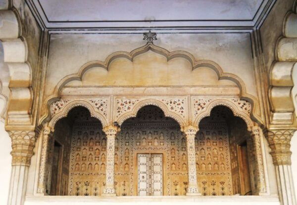 From Delhi : Private Taj Mahal Day Tour All Inclusive - Travel in a Private Air-Conditioned Car