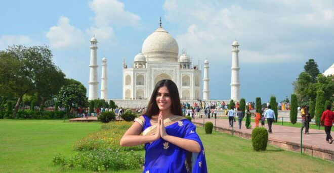 From Delhi: Private Taj Mahal Day Tour By Car and Driver - Highlights