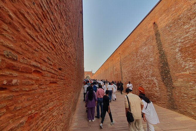 From Delhi: Private Taj Mahal Tour With Photographer & Guide - Price and Cancellation Policy