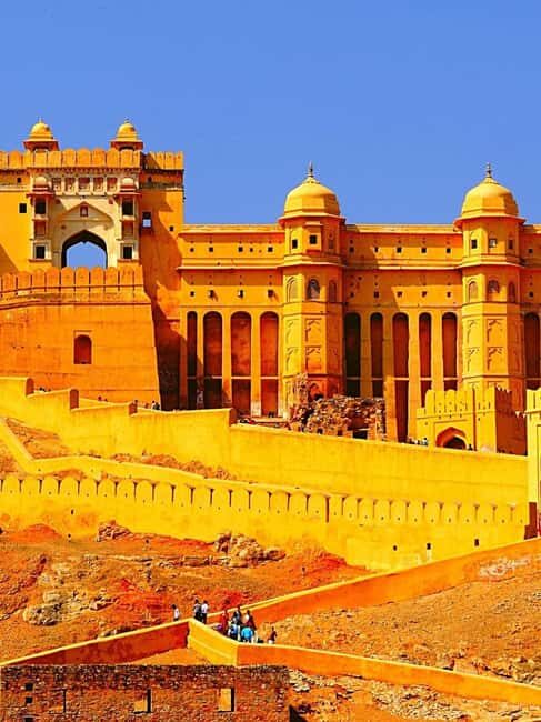From Delhi: Private Two Day Jaipur Tour with Accommodation - Authenticity and Local Flavor
