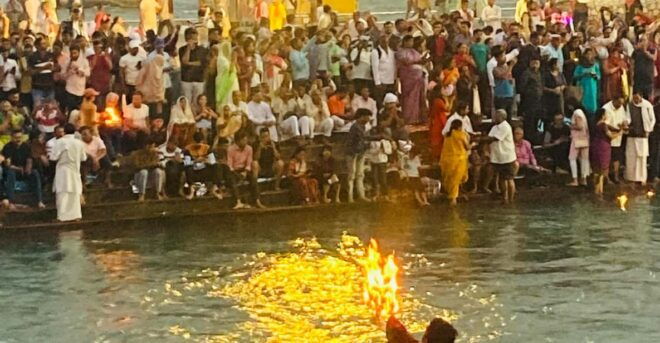 From Delhi: Rishikesh and Haridwar Day Trip by Car - Rishikesh Highlights