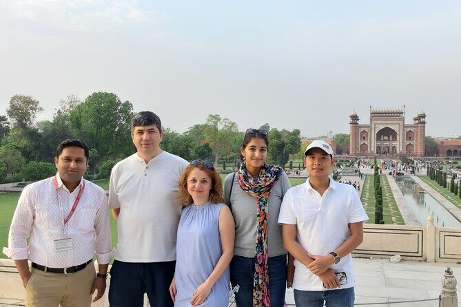 From Delhi Same Day Agra & Fatehpur Sikri Tour by Car - An In-Depth Look at the Itinerary