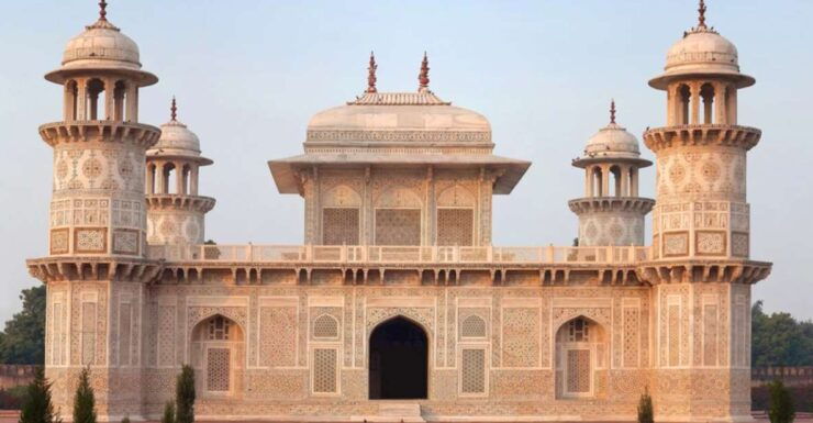 From Delhi:-Same Day Agra Tour by Superfast Train. - Tour Highlights