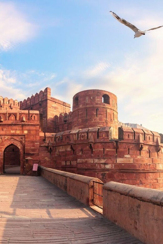 From Delhi: Same Day Priavte Taj Mahal Tour - Lunch and Local Cuisine