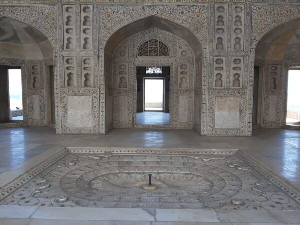 From Delhi: Same Day Taj Mahal & Agra City Tour By Car - The Sum Up
