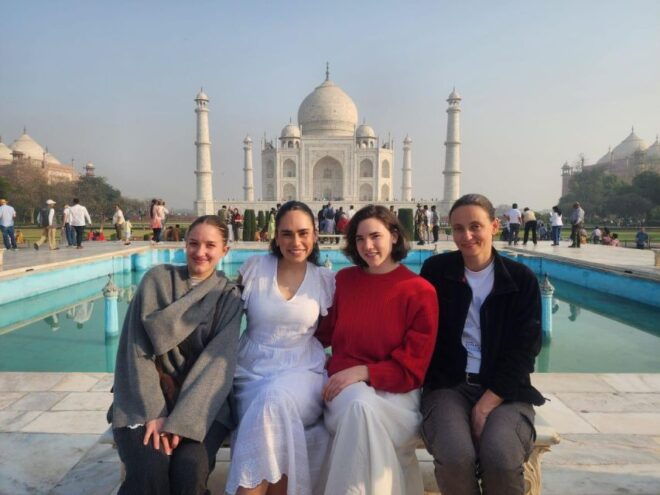 From Delhi: Same Day Taj Mahal, Agra Day Tour By Car - Experience