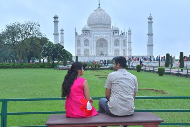 From Delhi: Same Day Taj Mahal & Fatehpur Sikri Tour - Highlights