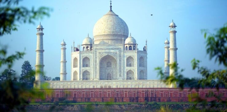 From Delhi: Same Day Taj Mahal Tour by Car - Tour Details