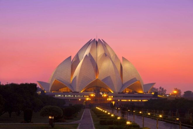 From Delhi: Sighseeing For Delhi Day Tour By Car - Accessibility and Group Information