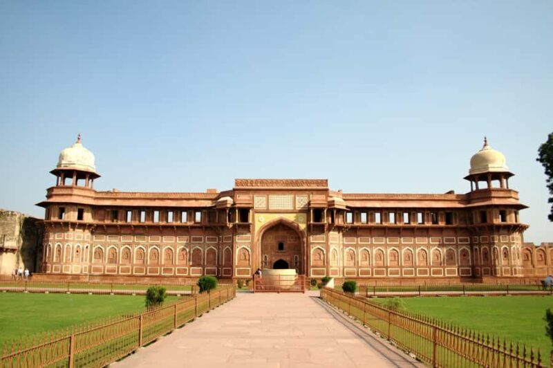 From Delhi: Sunrise Taj Mahal & Agra Fort Private Tour - Who is this tour best suited for?