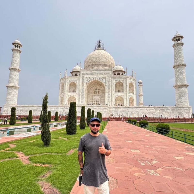 From Delhi Sunrise Taj Mahal & Agra Tour By Private Car - Analyzing the Experience in Detail