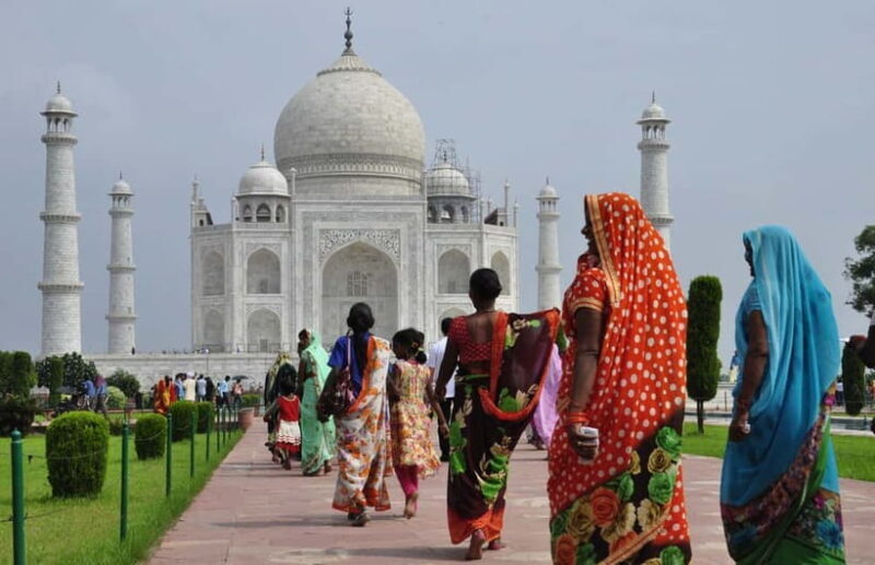 From Delhi: Sunrise Taj Mahal, Baby Taj & Agra Fort Day Trip - FAQs