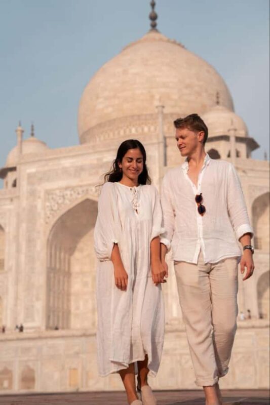 From Delhi: Taj Mahal & Agra City Tour  Couple Special - Baby Taj and Local Market Explorations