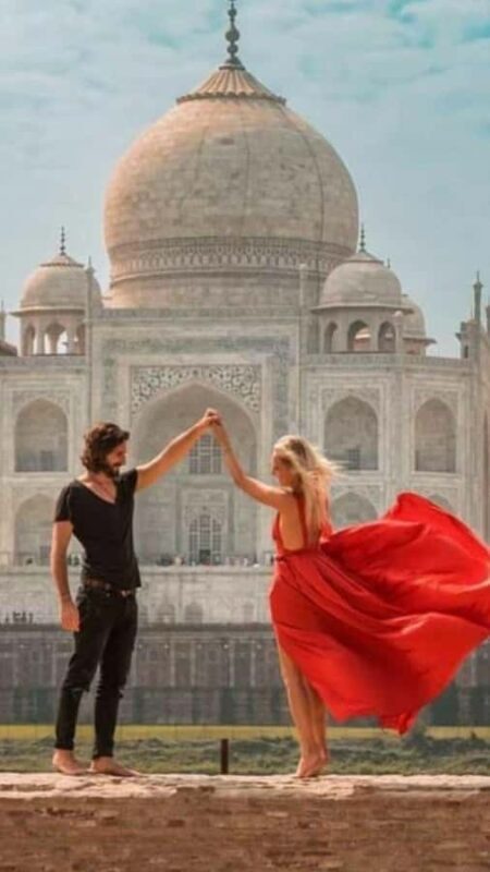 From Delhi: Taj Mahal & Agra City Tour  Couple Special - Cultural Touch: Carpet Factory Visit