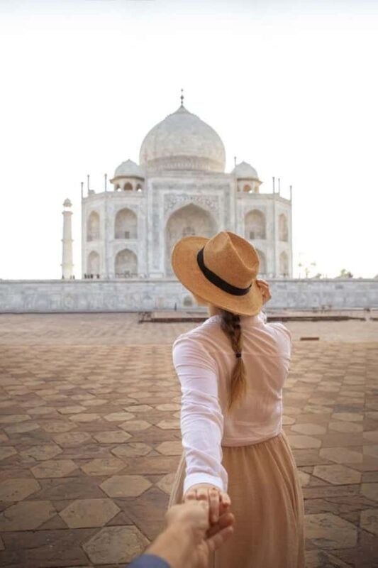 From Delhi: Taj Mahal & Agra City Tour  Couple Special - FAQ