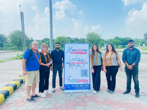 From Delhi: Taj Mahal & Agra Day Trip by Gatimaan Train - Drop-off Locations