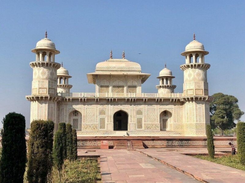 From Delhi: Taj Mahal & Agra Day Trip with Fatehpur Sikri - Fatehpur Sikri: A Step Back in Mughal History