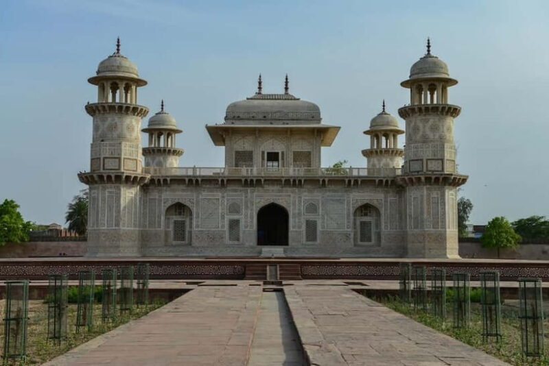 From Delhi: Taj Mahal, Agra Fort, and Baby Taj Day Trip - What the Tour Includes and What to Keep in Mind