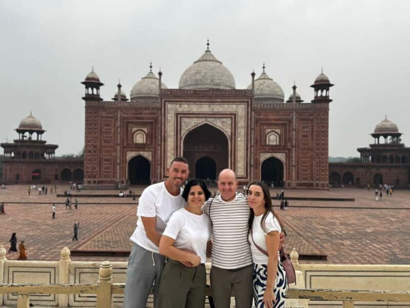 From Delhi: Taj Mahal & Agra Fort Day Tour with 5* Breakfast - Good To Know