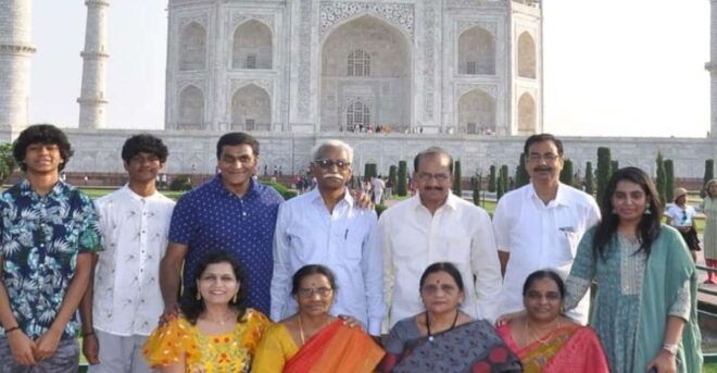 From Delhi: Taj Mahal-Agra Fort Day Trip by Express Train - Inclusions