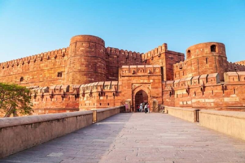From Delhi: Taj Mahal, Agra Fort & Fatehpur Sikri Day Tour - Exploring Agra Fort
