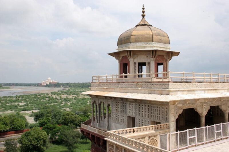 From Delhi: Taj Mahal & Agra Fort Tour by Car with 5* Lunch - FAQs