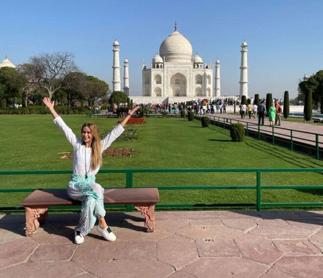 From Delhi: Taj Mahal & Agra Fort Tour With Airport Transfre - Experience Highlights