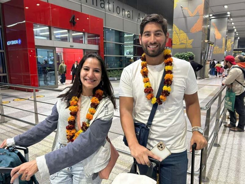 From Delhi Taj Mahal & Agra Full Day Round Trip - Good To Know