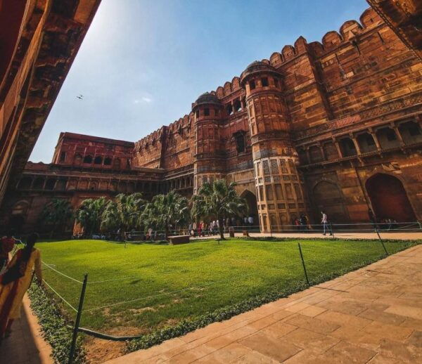 From Delhi: Taj Mahal, Agra & Mathura Tour by Car - The Sum Up