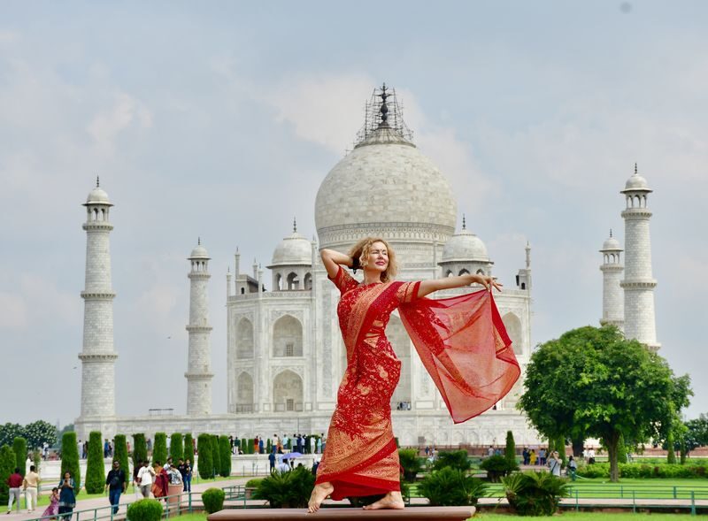 From Delhi: Taj Mahal & Agra One Day Trip By Air-Conditioned Car - The useful details at a glance