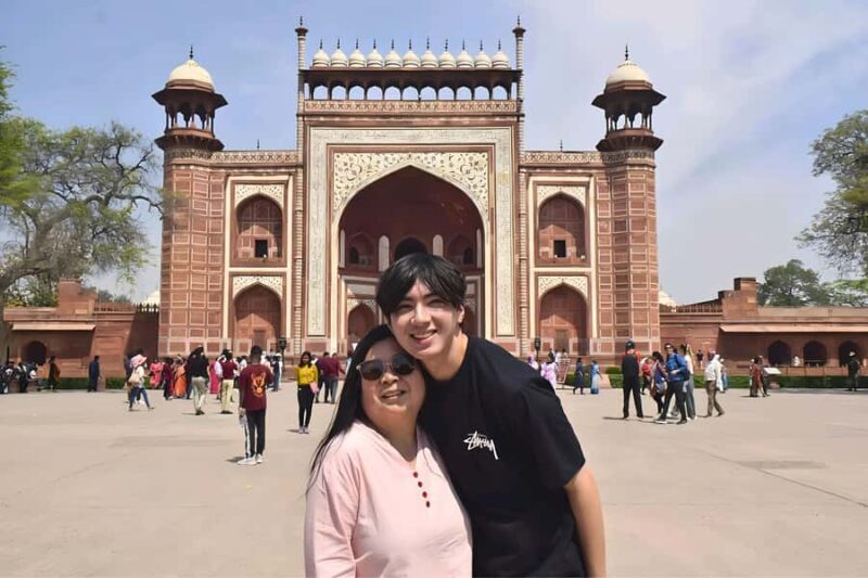 From Delhi: Taj Mahal & Agra Private Day Tour with 5* Lunch - Hassle-Free Transfers and Scenic Drive