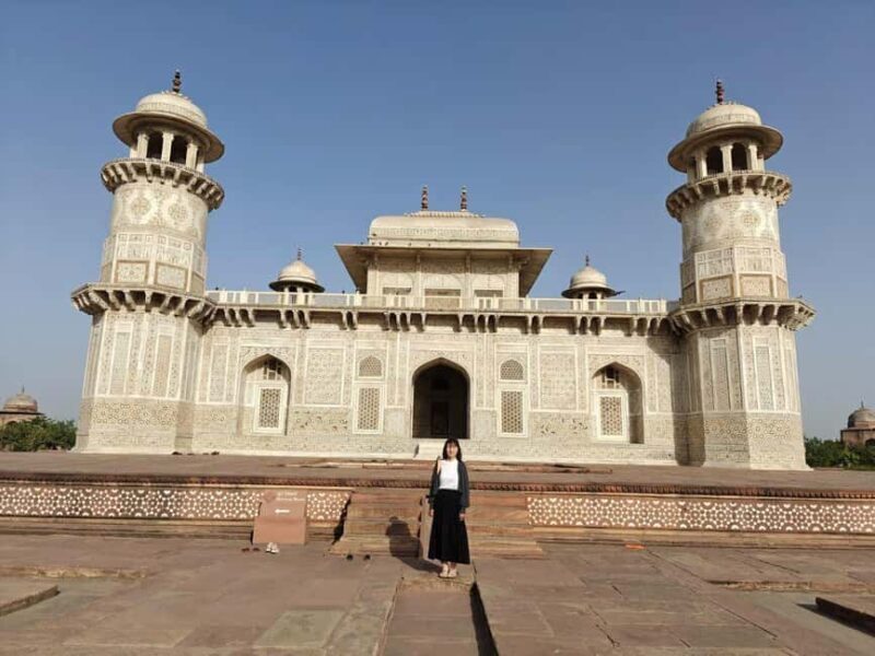 From Delhi: Taj Mahal & Agra Private Day Tour with 5* Lunch - Exploring the Taj Mahal and Beyond: A Detailed Overview