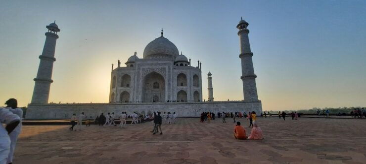 From Delhi: Taj Mahal & Agra Private Day Tour With Transfers - Good To Know