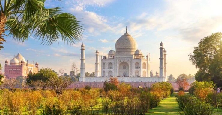From Delhi: Taj Mahal & Agra Private Day Trip With Transfers - Highlights of the Tour