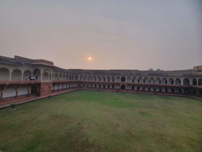 From Delhi: Taj Mahal Agra Tour by Private Helicopter/Jet - Experience
