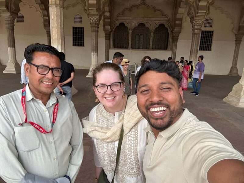 From Delhi: Taj Mahal & Agra Tour with Elephant Wildlife SOS - Visiting Agra Fort