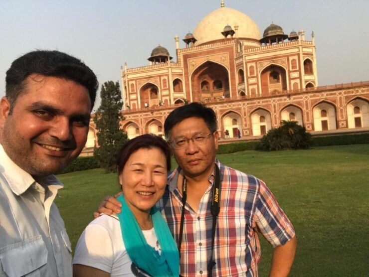 From Delhi: Taj Mahal and Agra Fort Guided Tour With Lunch - Good To Know