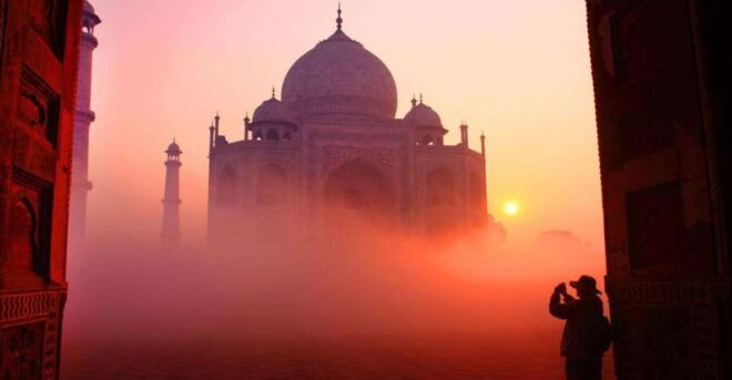 From Delhi: Taj Mahal and Agra Tour by Superfast Train - Booking Information