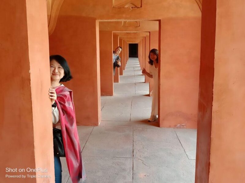 From Delhi: Taj Mahal Day Tour By Fast Train or Private Car - The Value of Guided Tours