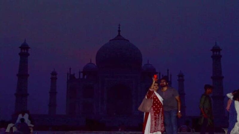 From Delhi: Taj Mahal Moonlight view & Agra Tour - Return Journey to Delhi  