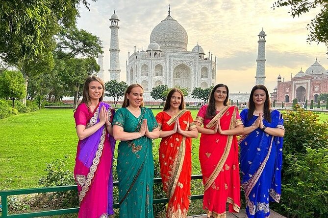From Delhi : Taj Mahal Photoshoot in Indian Ethnic Dresses - Indian Ethnic Dresses Available