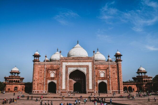 From Delhi: Taj Mahal Private Day Trip With Car and Guide - Highlights
