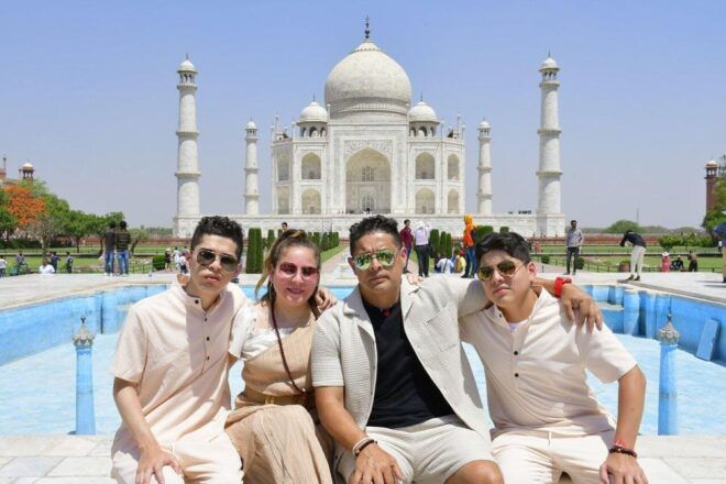 From Delhi: Taj Mahal Sunrise & Agra Day Trip With Chauffeur - Must-See Sites in Agra