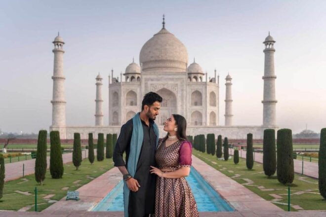 From Delhi: Taj Mahal Sunrise, Agra Fort, and Baby Taj Tour - Language Options and Pickup Locations