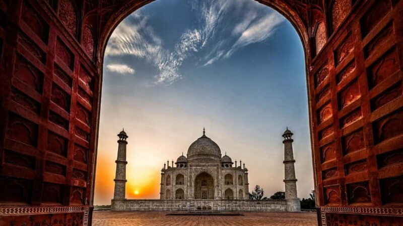 From Delhi: Taj Mahal Sunrise, Baby Taj & Agra Fort Day Tour - The Journey Begins: Pickup and Transfer