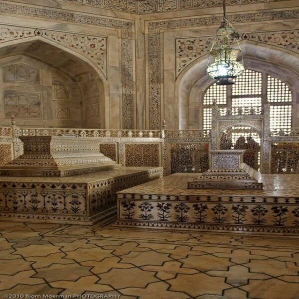 From Delhi: Taj Mahal Sunrise & Fatehpur Sekri Tour by Car. - Frequently Asked Questions