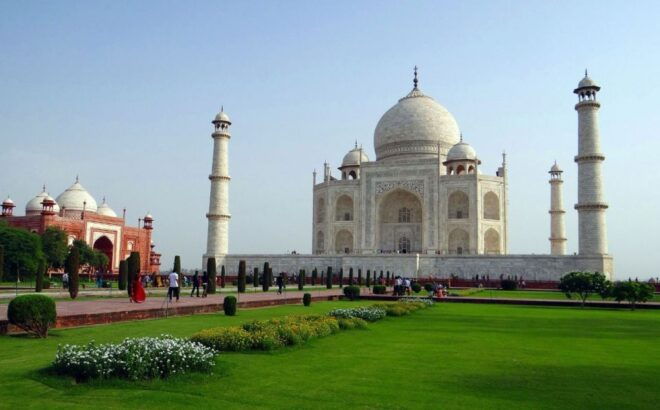 From Delhi: Taj Mahal Tour by Gatimaan Express Train - Booking Directions