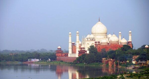 From Delhi: Taj Mahal Tour by Gatimaan Express Train - Travel Logistics