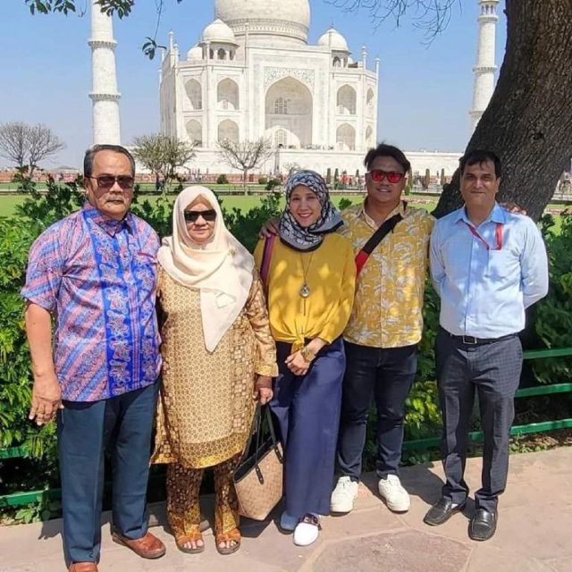 From Delhi: Taj Mahal Tour By Luxury Mercedes Super Car. - Tour Description