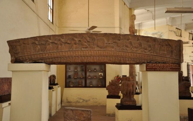 From Delhi: Taj Mahal Tour With Mathura City Sightseeing - Important Information